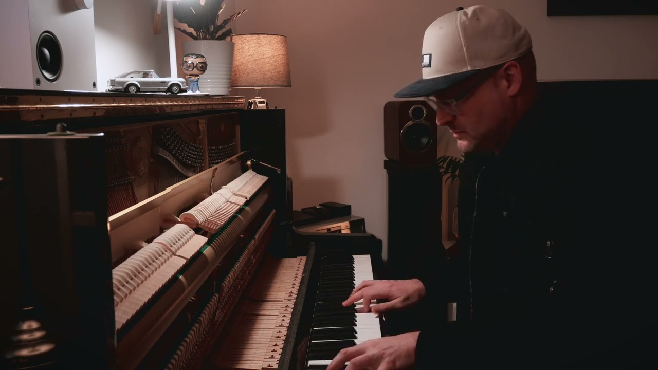 Recording an upright piano with a single SM57 sounds amazing