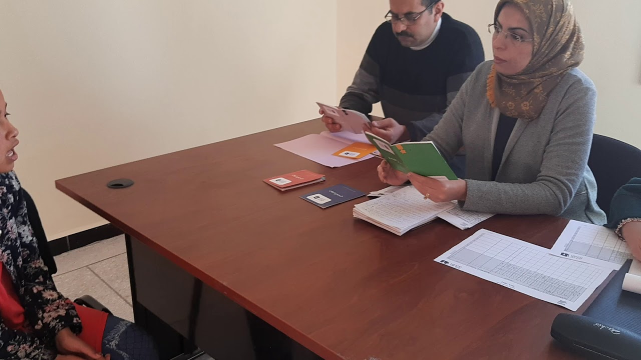 من داخل قاعة لجنة التحكيم في الإقصائيات الإقليمية لمسابقة تحدي القراءة العربي