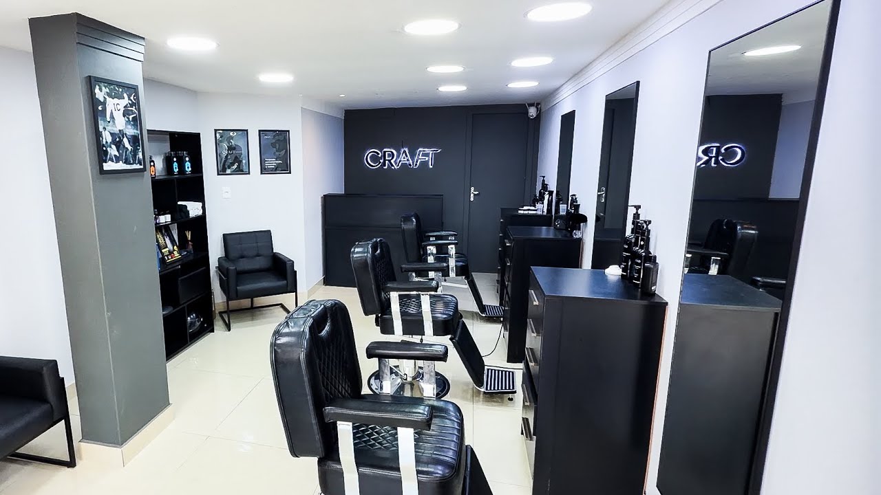 Rotina de um BARBEIRO abrindo a BARBEARIA