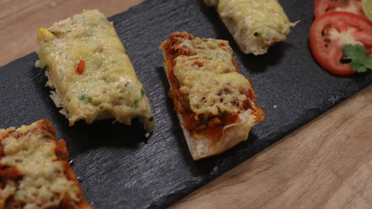 Masala Chilli Cheese Pav In Gujarati | Snacky Ideas by Amisha Doshi | Sanjeev Kapoor Khazana