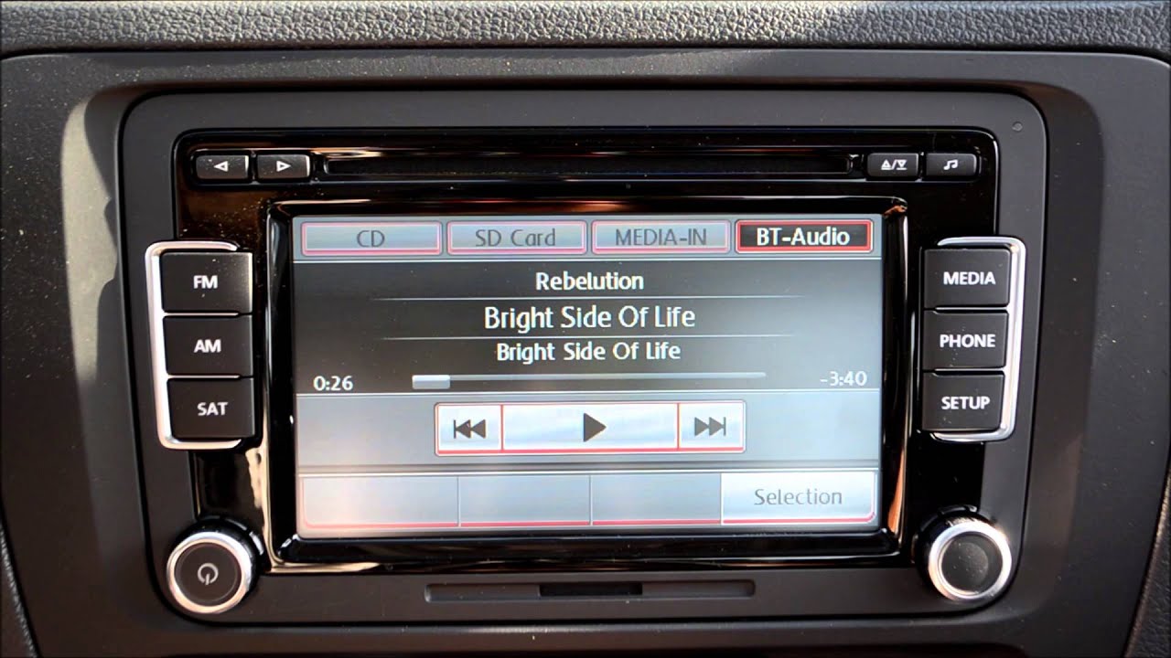Как транслировать аудио по Bluetooth с помощью стереосистемы VW Premium VIII