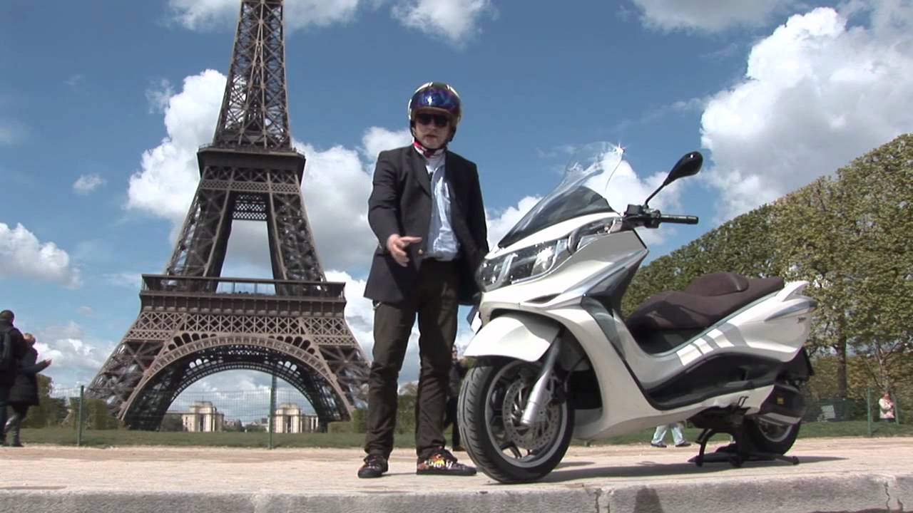 2012 Piaggio X10 full review by Tor Sagen in Paris