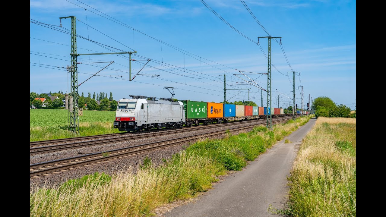 [Akiem] Białe Traxxy 186 138 & 186 144 z pociągami kontenerowymi w środkowych Niemczech