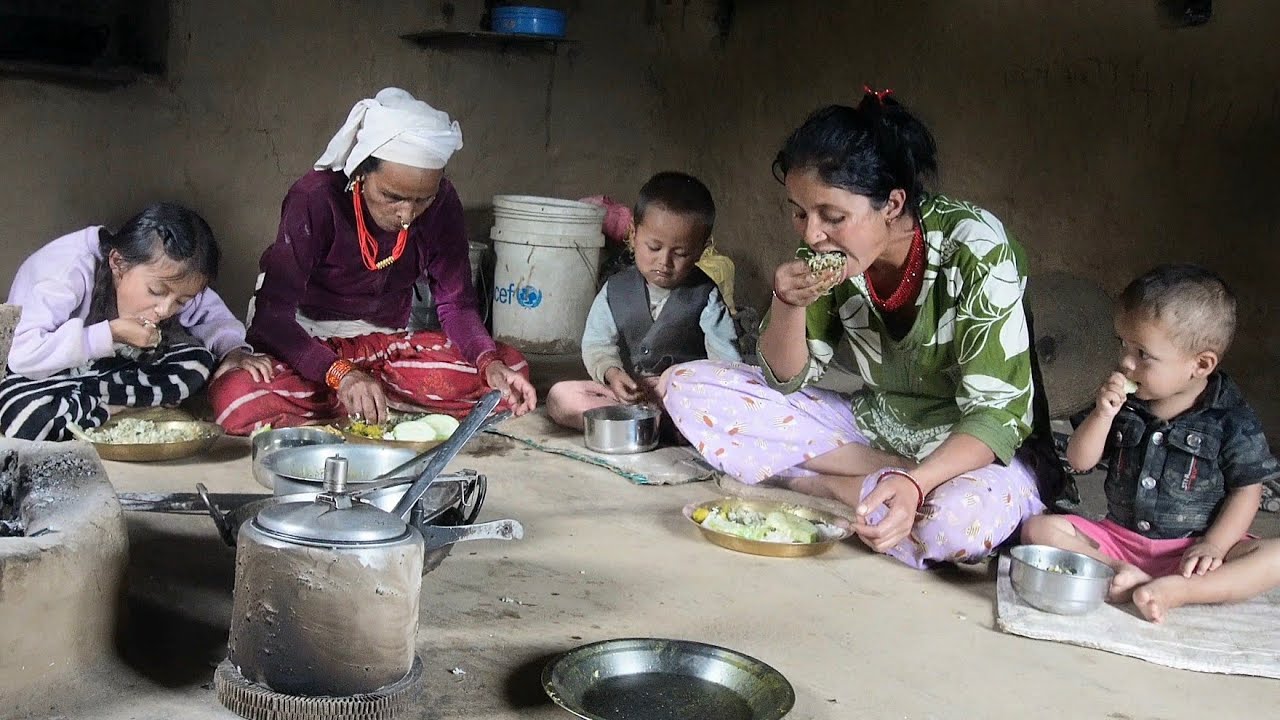 Nepali Village Cooking In Western Part Of Nepal || Open Fire Cooking In Nepal||