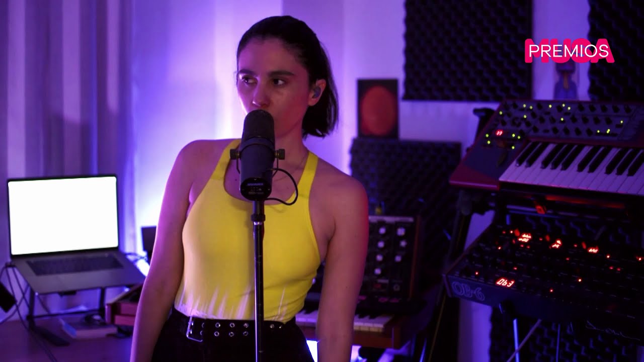 Homenaje a Myriam Hernández: Javiera Mena