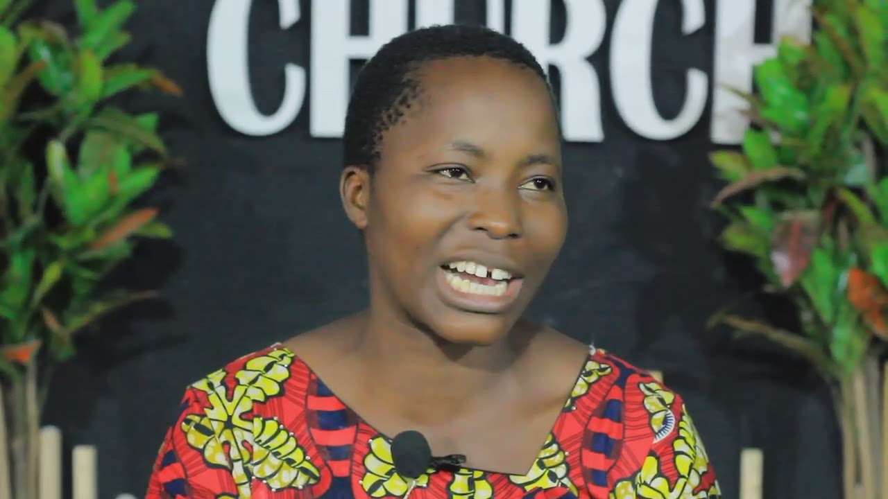Narimaze Imyaka 10 Mfise Ikibazo Co Kumanyagurika Intoke N'amaguru — Ariko Nakize!