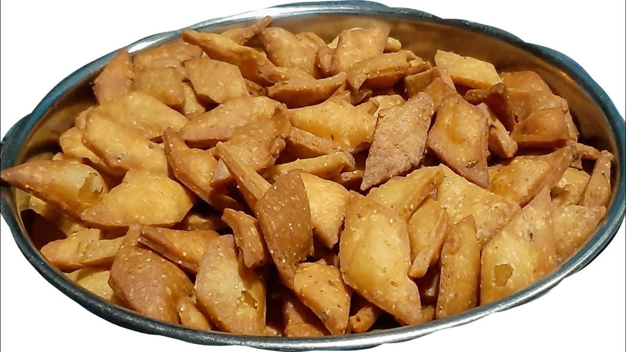Khara Tukudi | ಖಾರ ತುಕುಡಿ ಕನ್ನಡ ರೆಸಿಪಿ | Spicy Shankarpoli Recipe in Kannada