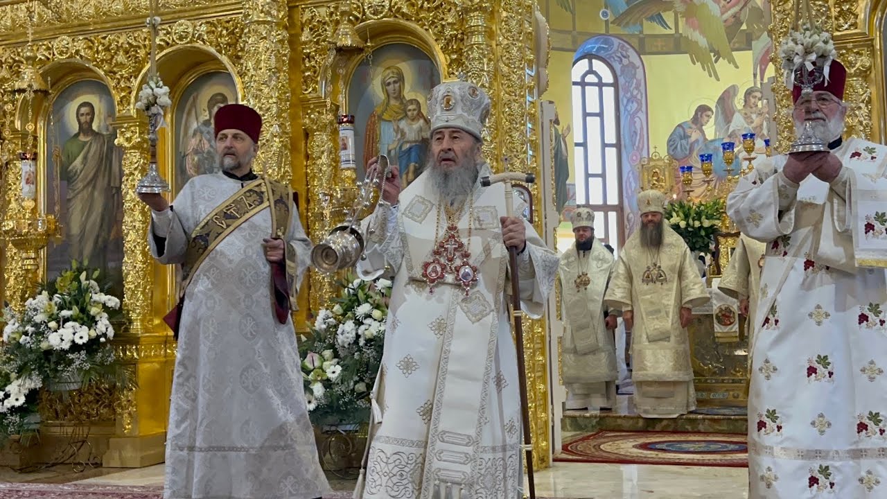 Митрополит Онуфрій у Банченах 🙏 Молитва за мир в Україні