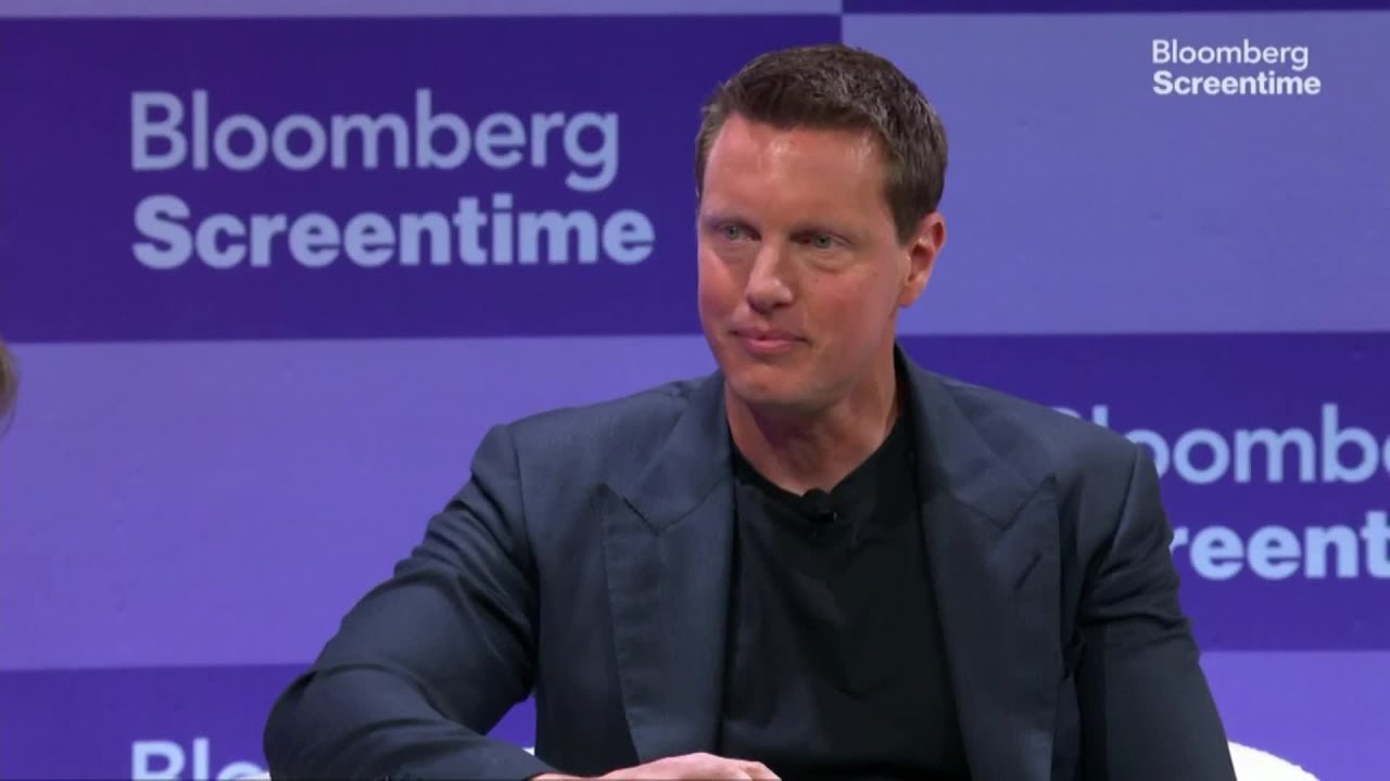 Paramount’s Ellison Sees ‘A Lot of Options’ for Media Deals