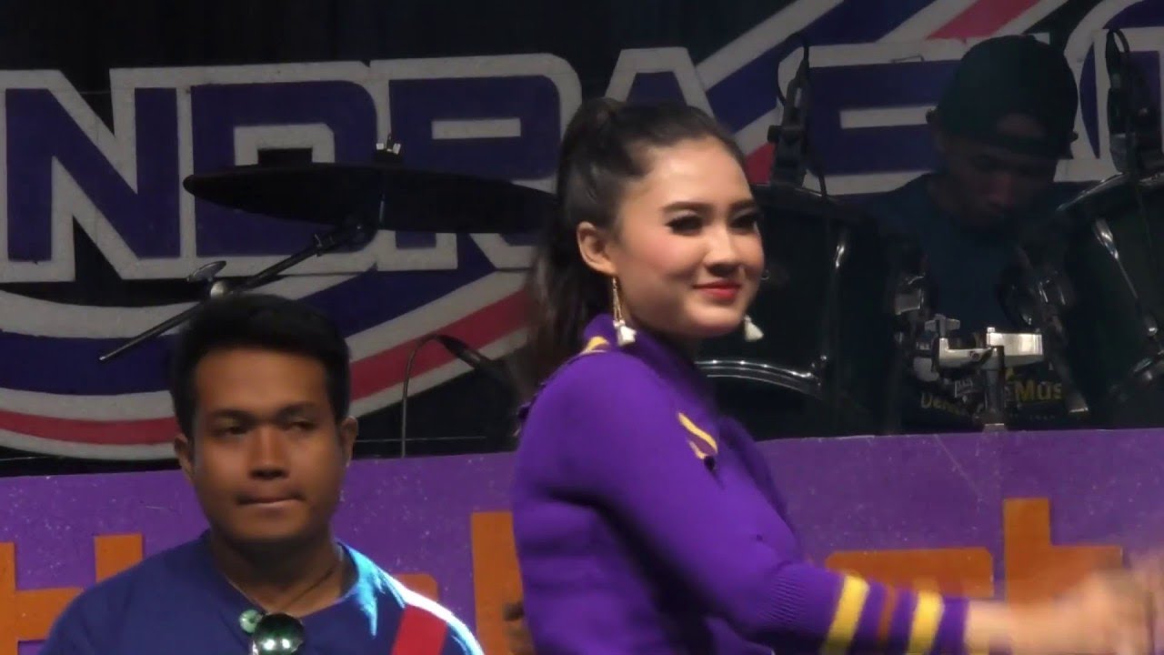 Nella Kharisma - Pikir Keri | Dangdut [OFFICIAL]