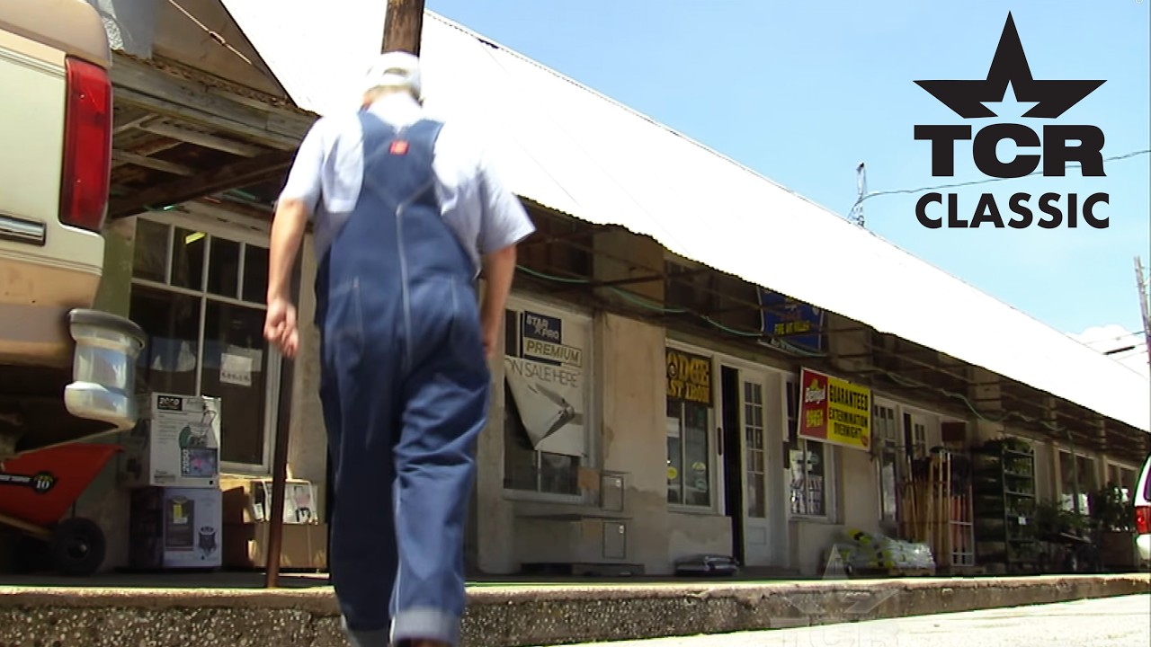 Inside an 80-Year-Old Texas General Store | Texas Country Reporter