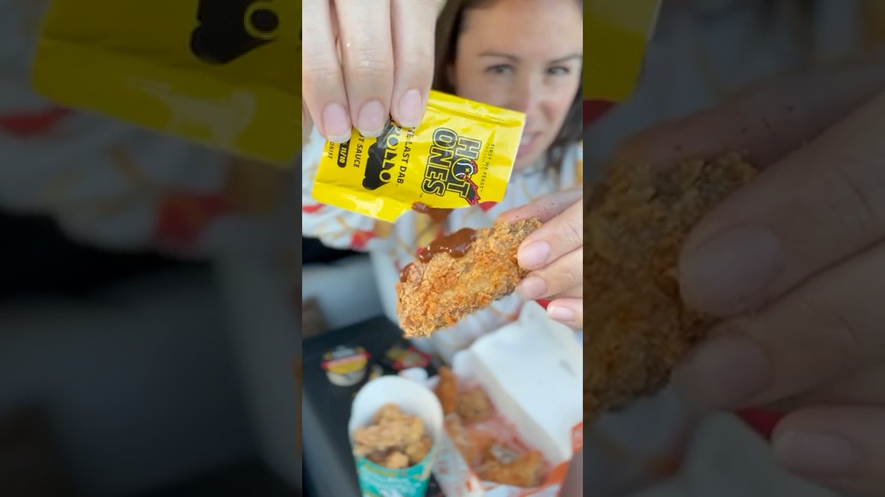Ranking EVERY Heat Level of Popeyes + Hot Ones Sauces ARE THEY ACTUALLY HOT?