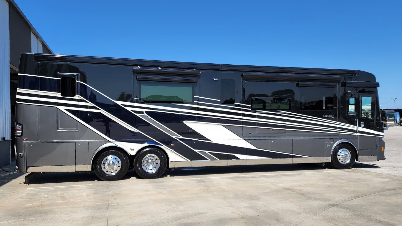Tour of $1.6M Newmar King Aire