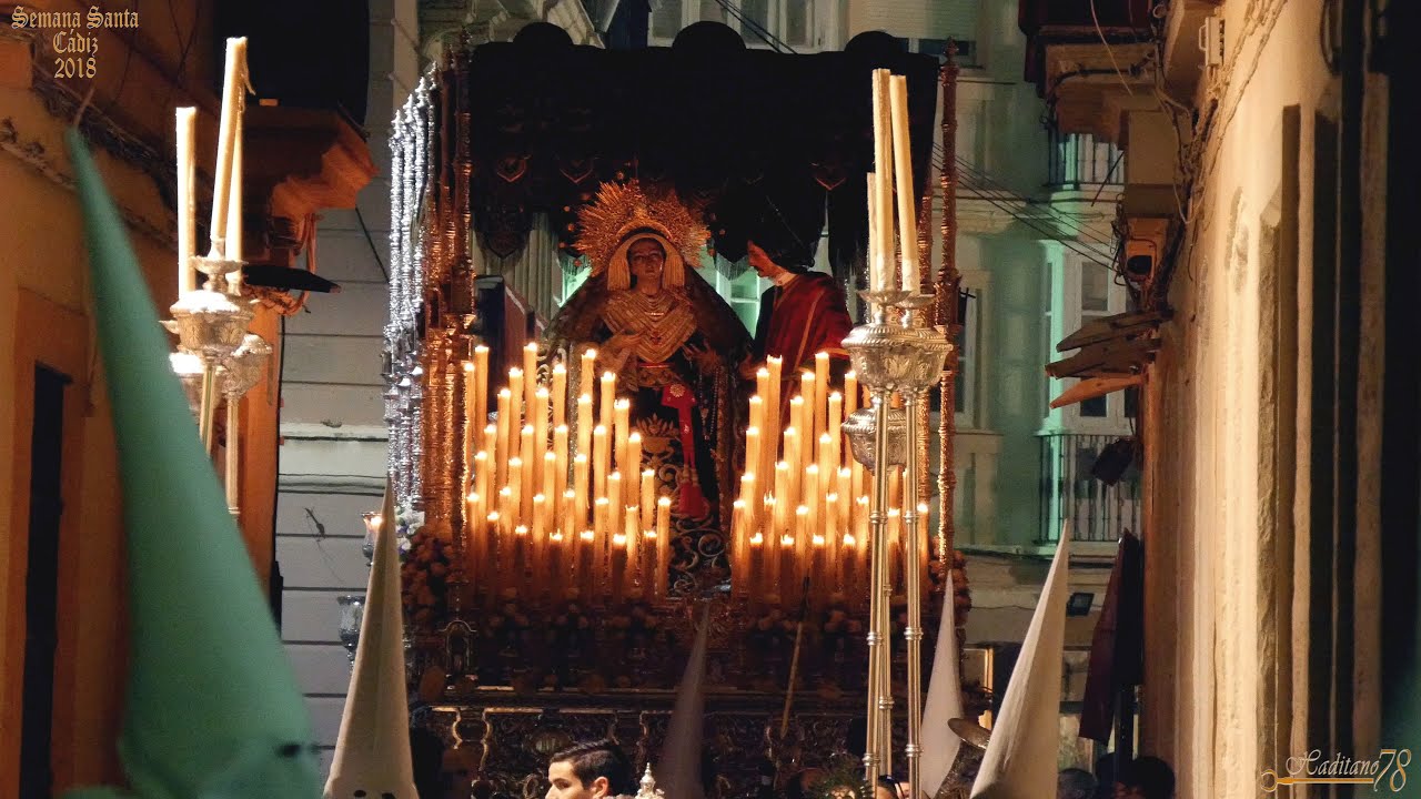 Semana Santa Cádiz 2018 Virgen de la Trinidad  por el Barrio del Pópulo