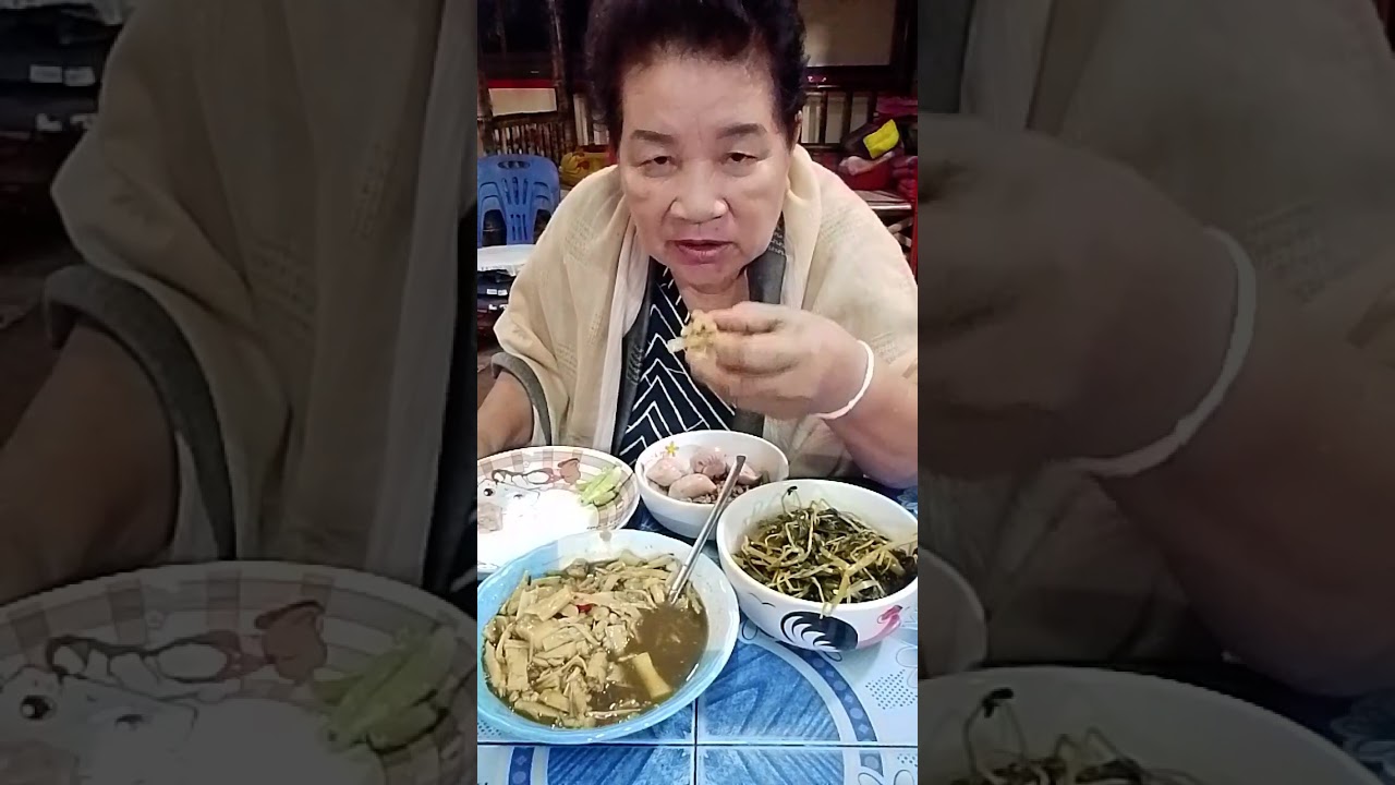 มากินข้าวนำกันแซ่บๆเด้อจ้า