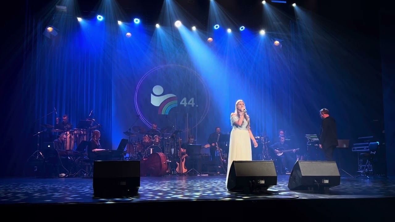 Amelia Starzyńska, „Nie wie nikt” w towarzystwie Orkiestry Festiwalowej Pawła Zielaka