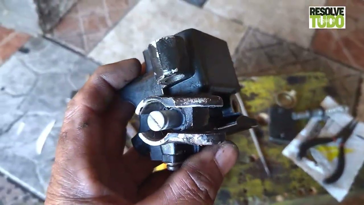 Trocando reparos do burrinho ou cilindro mestre, da Titan freio a disco .