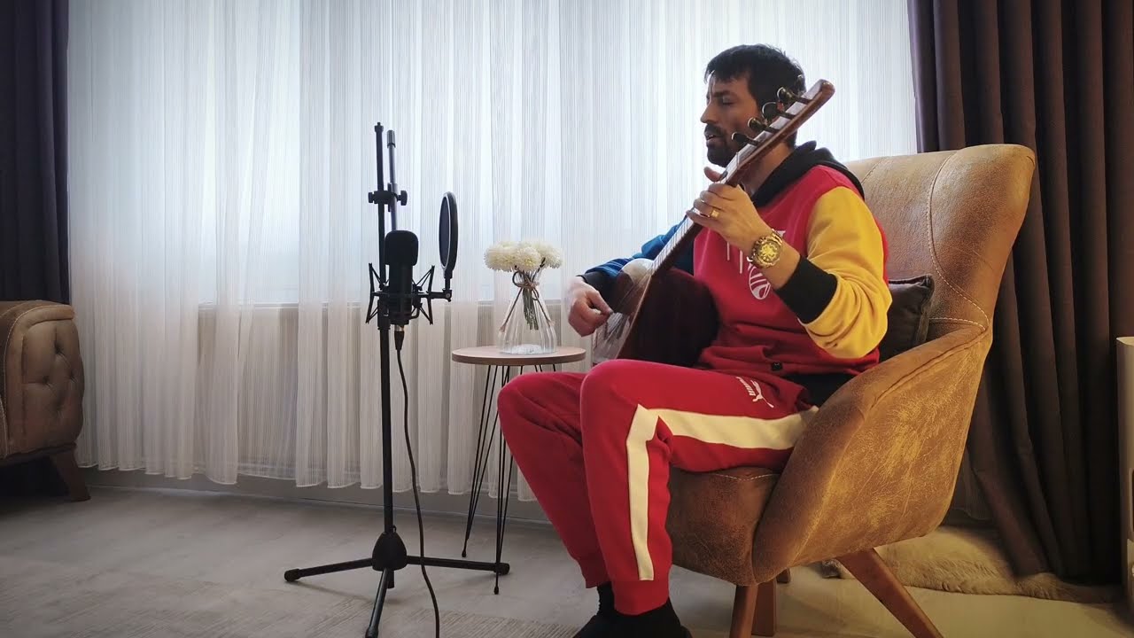 Ahmet Kaya - Amenna #akustik #canlıperformans #türkü #müzik #ahmetkaya #akustikcover #saz 