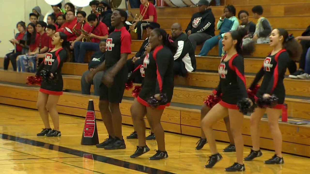 FOSTER VS  RENTON GIRLS HOOPS