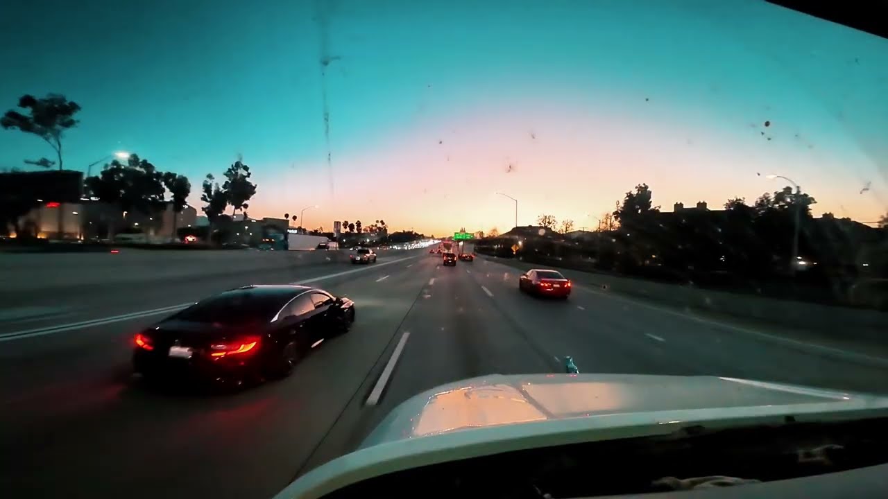 MACK TRUCK V12 DRIVING FROM EL MONTE TO ONTARIO - PICK UP DELIVERIES - EARLY MORNING FREEWAY VIBES
