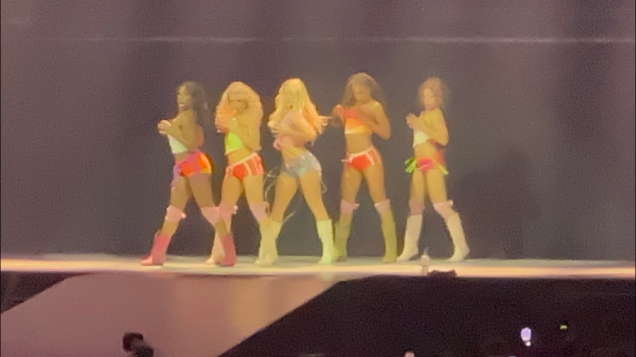 Zara Larsson - Miss Possessive Tour (N1, Orlando, Fl)