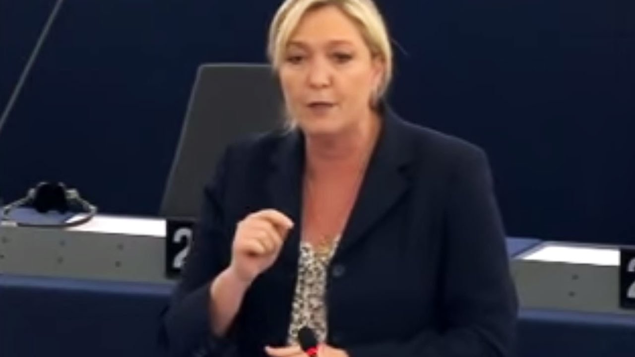 Marine Le Pen appelle Alexis Tsipras à sortir de l'euro