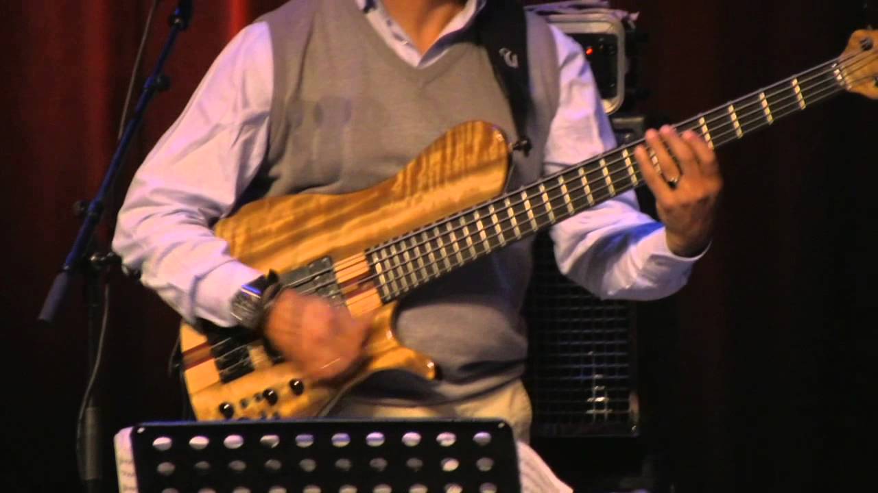 'Kanta Hélele' - Izaline Calister Band