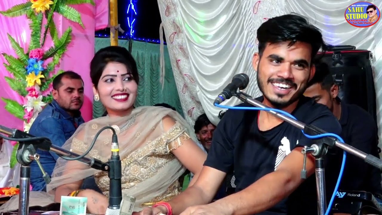 दीक्षा भारती भगत राजा विदिशा प्रोग्राम घघरा के नीचे खुली गोदाम रे आओ जीये चाने सो खुलगई दुकान रे