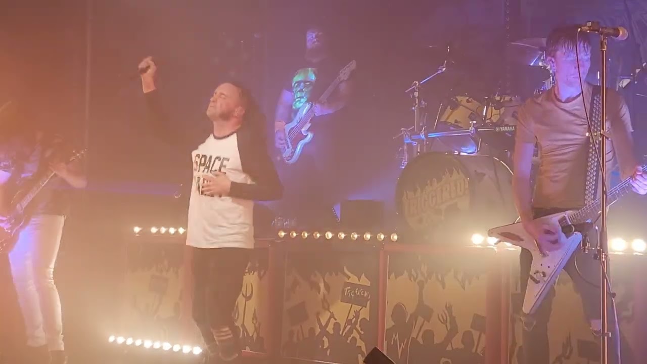 Massive Wagons -  'House of Noise'