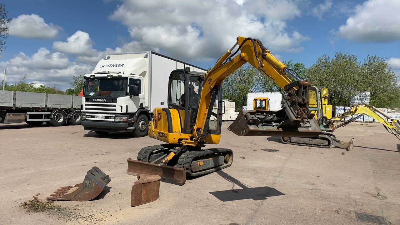 K&ouml;p Bandgr&auml;vare JCB 803 Plus p&aring; Klaravik