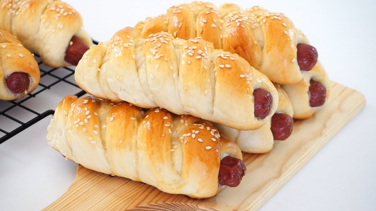 Sausage Bread Rolls Recipe