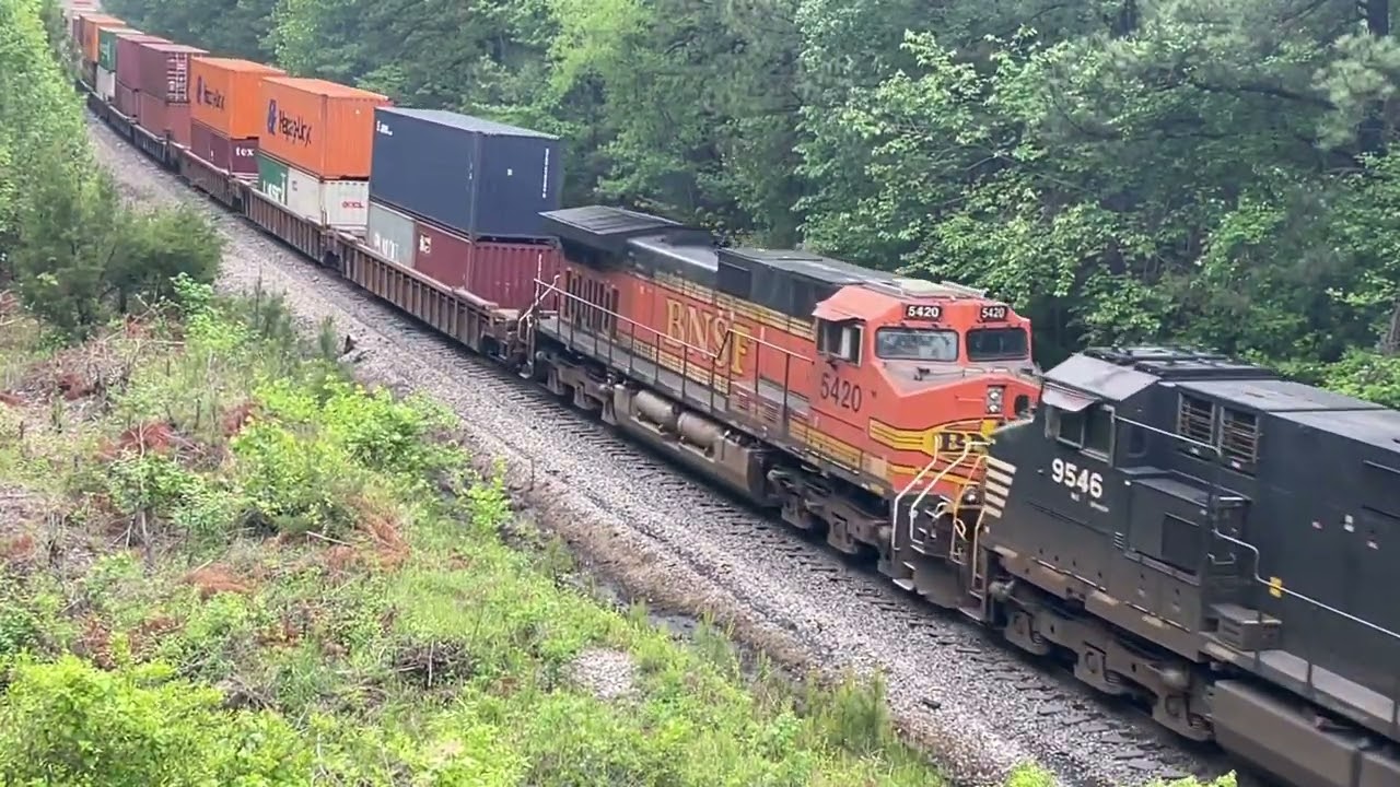 (4K60FPS) Railfanning CSX and Norfolk Southern around Southeast Virginia 05/07/2022