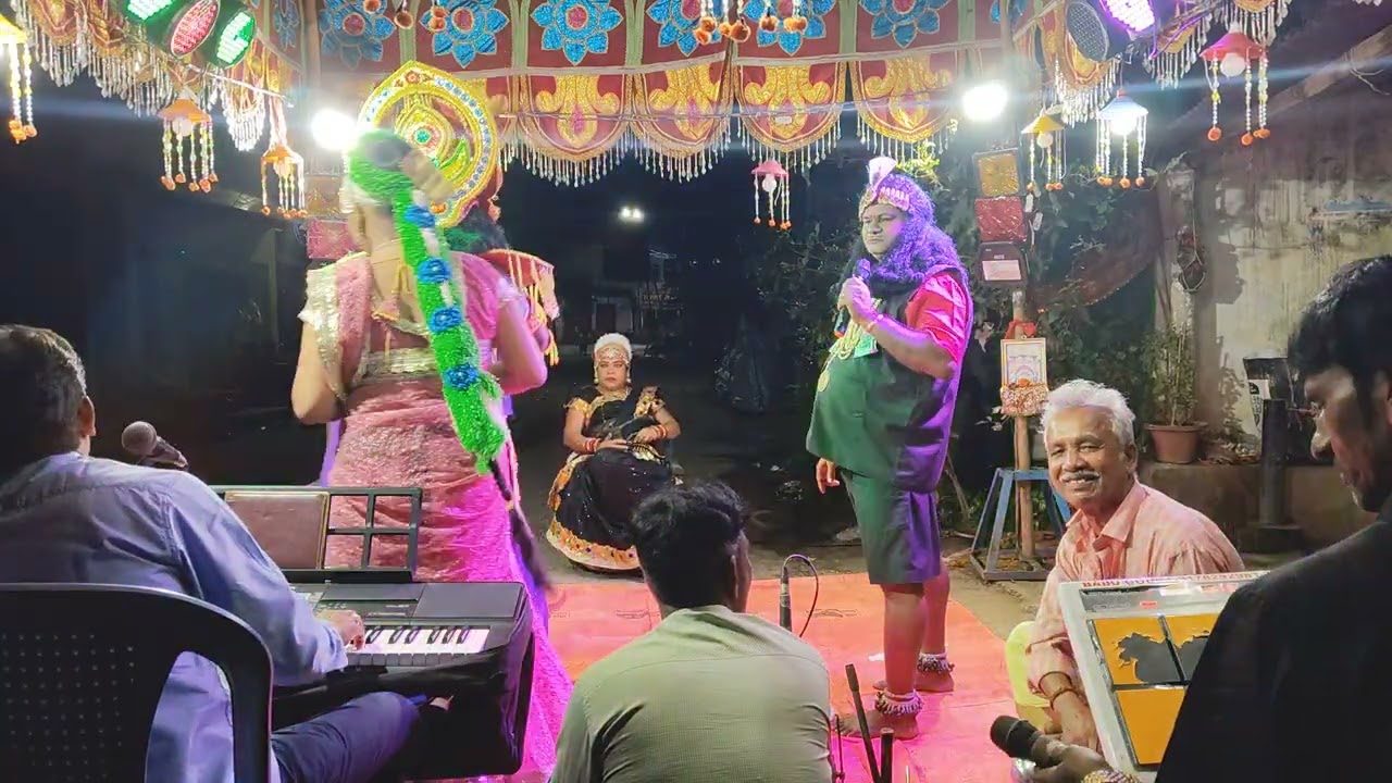 ହିଞ୍ଜିଳି କାଟୁ ଭାରତ ଲୀଳା ,ଖରିଡା ,ଗୁରୁ -ଯୁରିଆ ଗୌଡ଼ ଗାୟକ ବାବୁଗୌଡ ମୋବାଇଲ ନମ୍ୱର -  9178292981,9692791646 