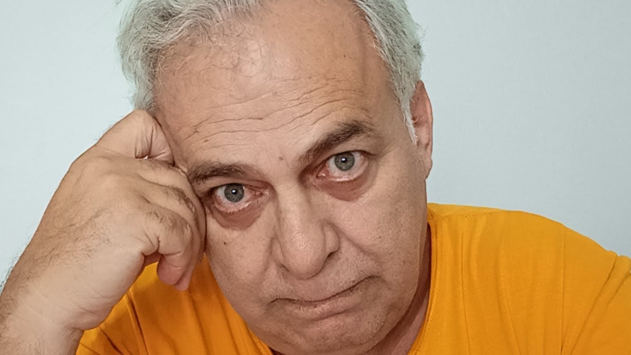 إلى الدخانقة أذناب الملالي ، راية جبل العرب اشرف من كل رايتكم