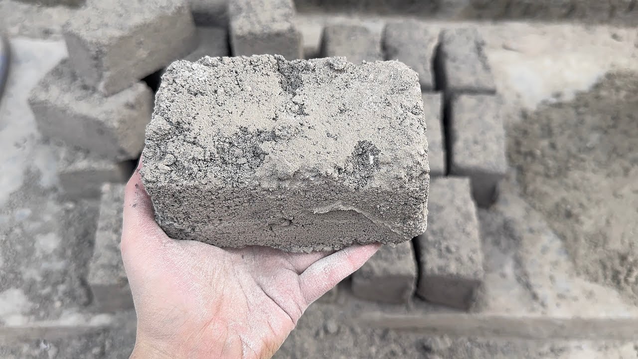 New crumbling video of grainy black &white texture mini bars🔥super satisfying dusty😍