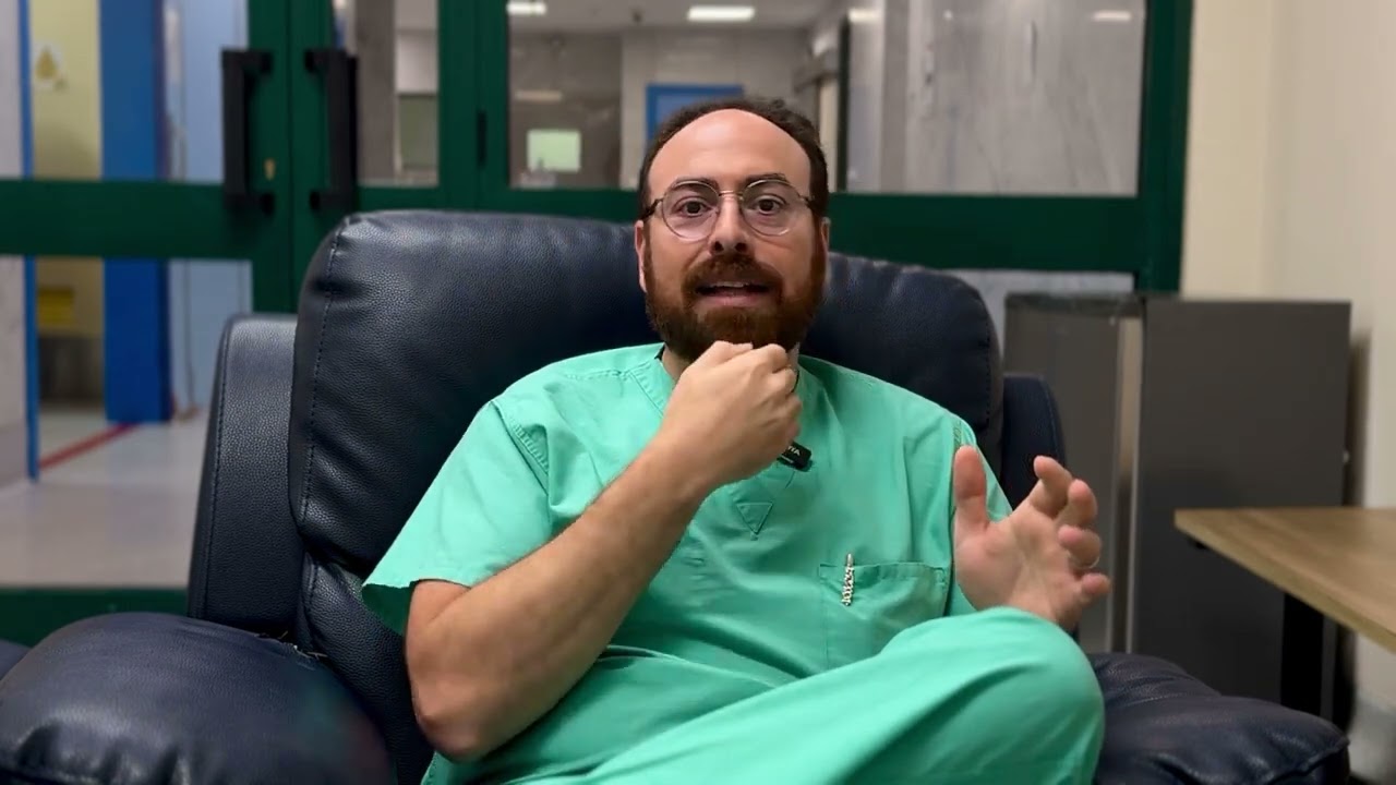 د/احمد سامح ندا - خبرة متخصصة في جراحة المخ والأعصاب والعمود الفقري والقسطرة المخية