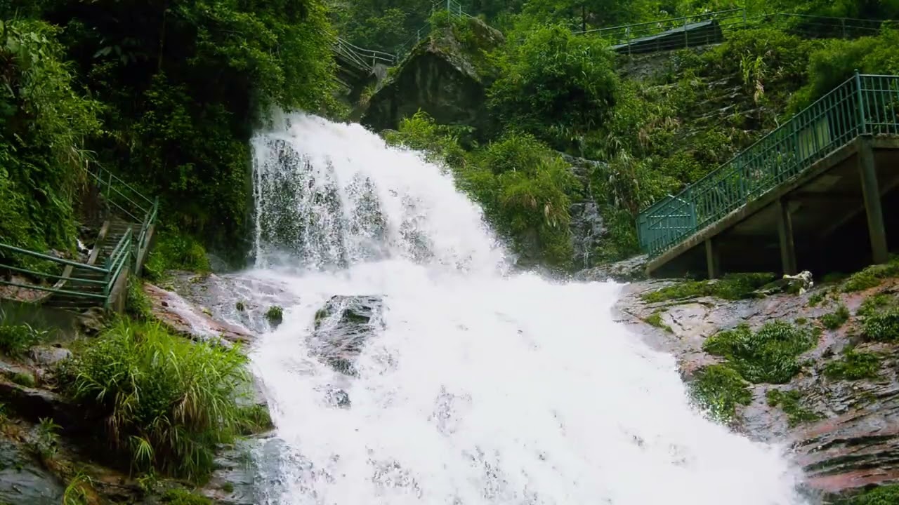 🌊 Relaxing Waterfall Sounds | Nature Ambience for Sleep, Study & Stress Relief 🌿