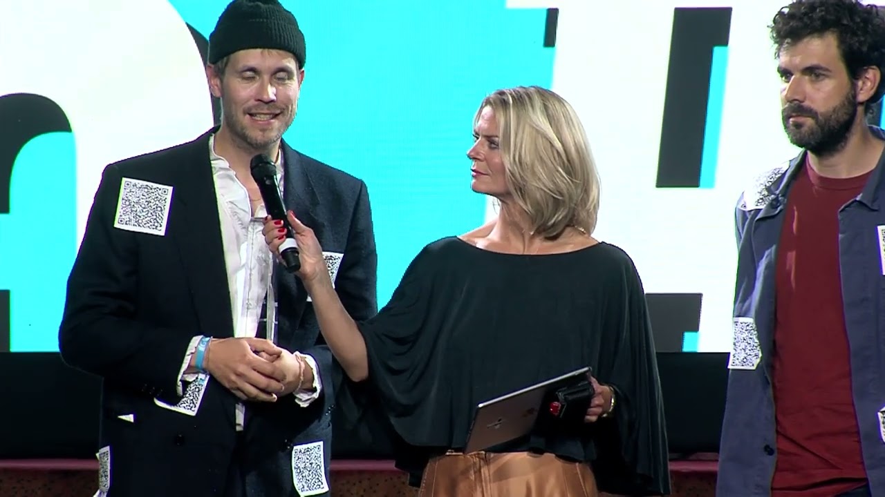 Preisvergabe an „Eternal You“ – Sonderpreis Künstliche Intelligenz 2025