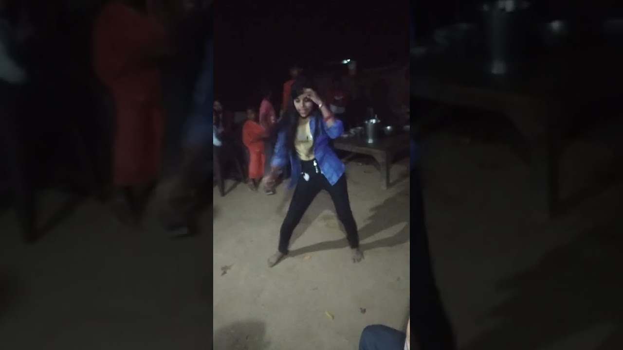 #Gore hathava pa naam# Sajanava ke#kajal kushwaha ka dhamakedar dance