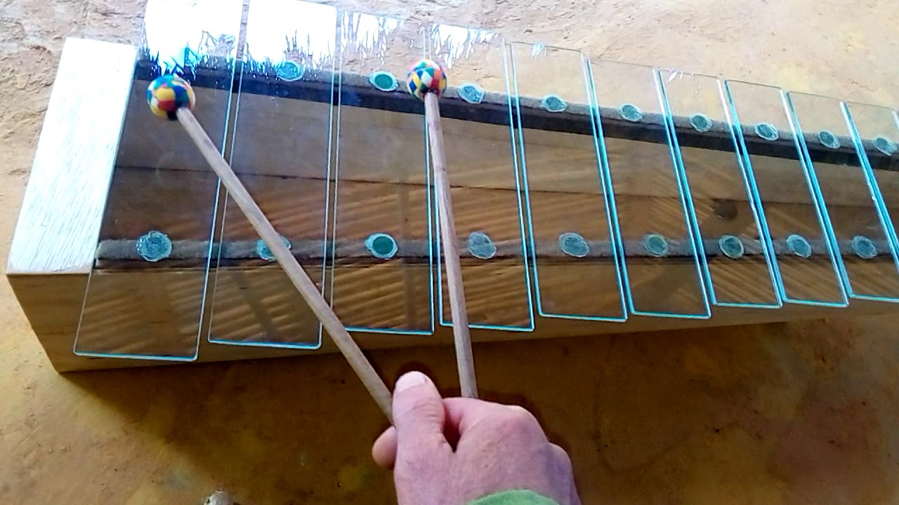 Marimba em DO. Uma oitava e meia.
