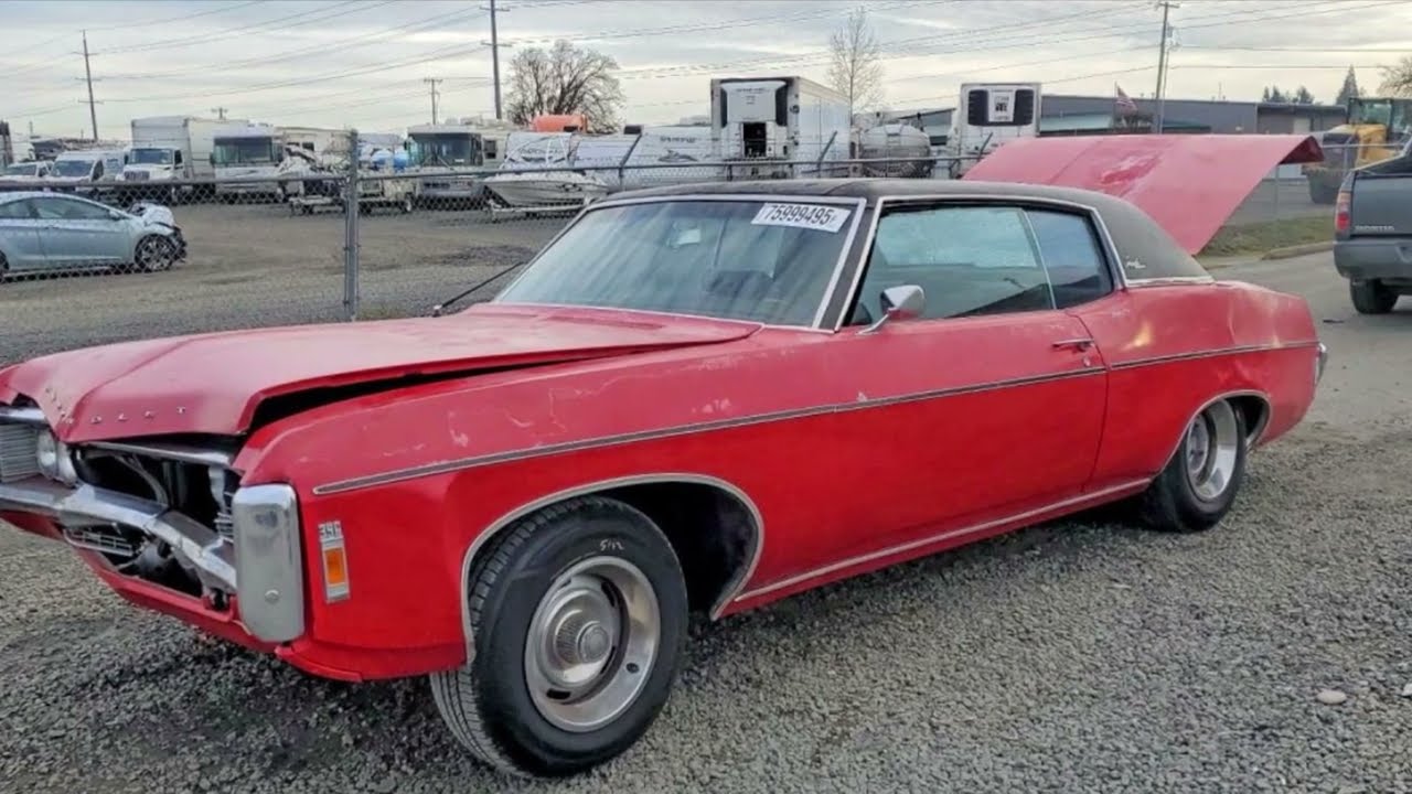 Chevrolet Impala SS 1962 года выпуска, с двигателем LS, выставлена ​​на аукцион Copart. Имеются с...