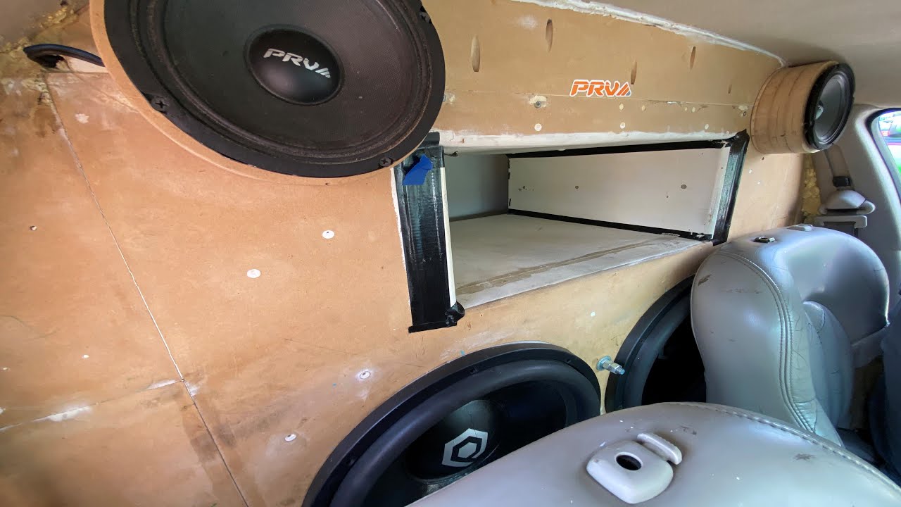 2 18” SUBWOOFERS ON 6,000 WATTS