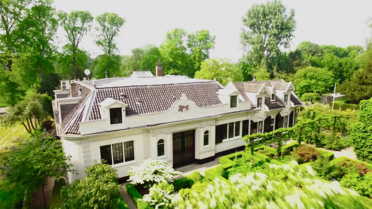 Te koop: Koetshuis Waterland in Velsen-Zuid