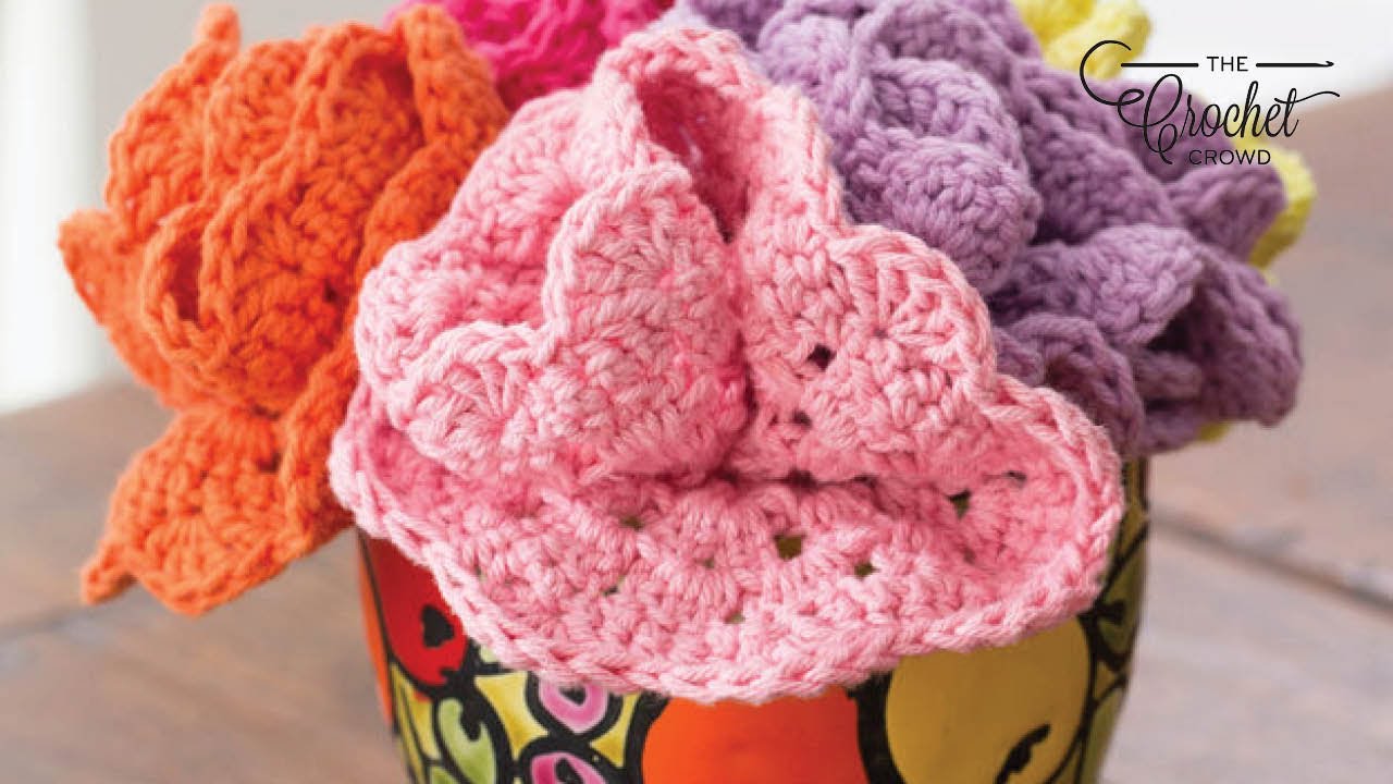 Bouquet Crochet Dishcloths | EASY | The Crochet Crowd