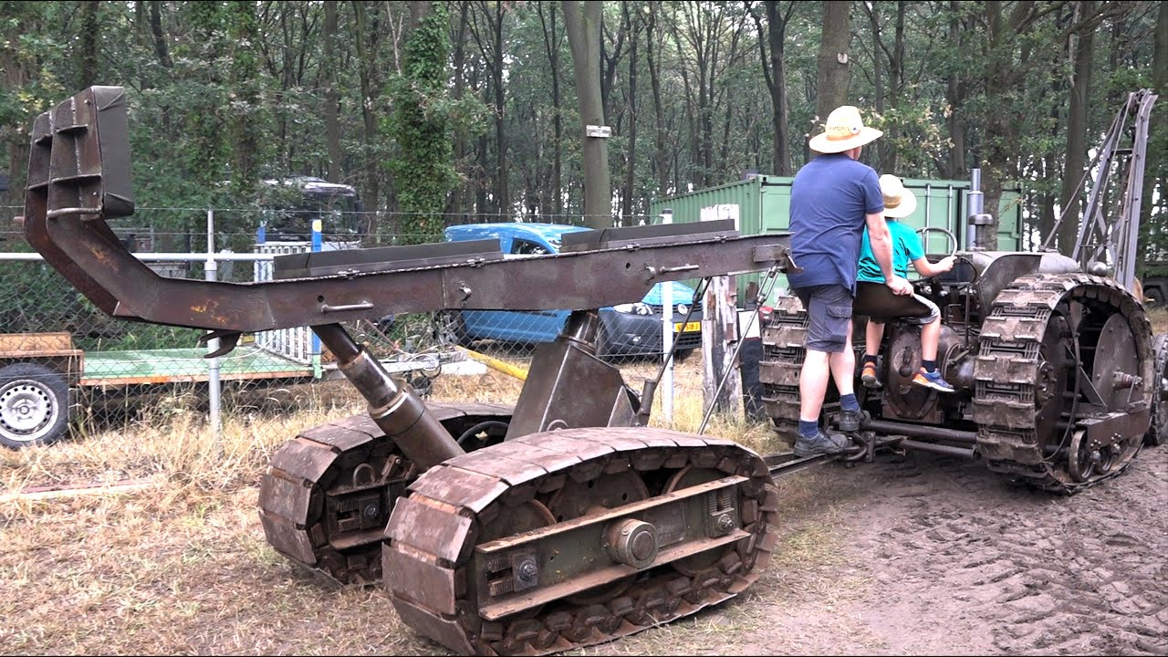 Bizarre alte Raupentraktoren - Compilation