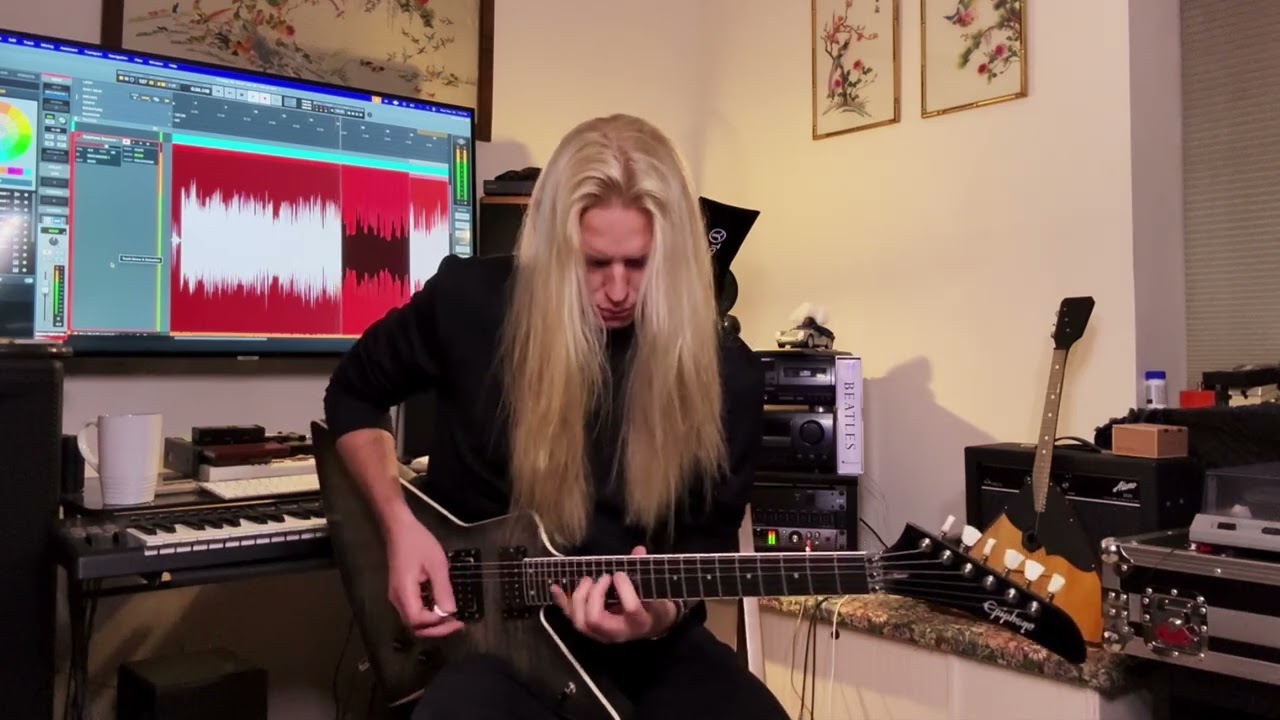 It Helps Me Think. Guitar Exploration Extravaganza