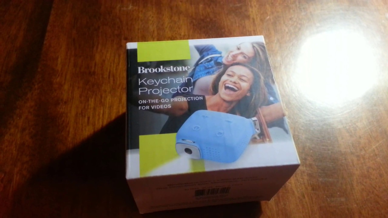 Мини проектор Brookstone Keychain Projector