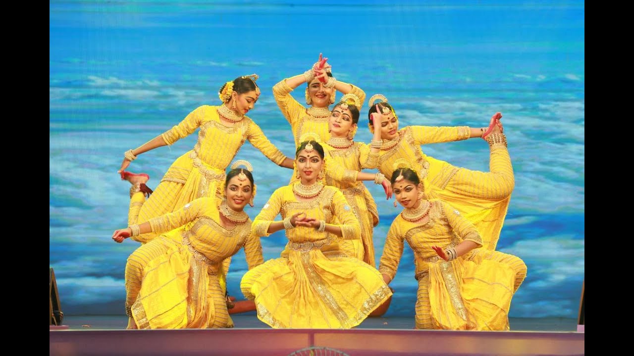 Welcome Dance - Bhavayami on Devagiri CMI Public School Annual Day 2020