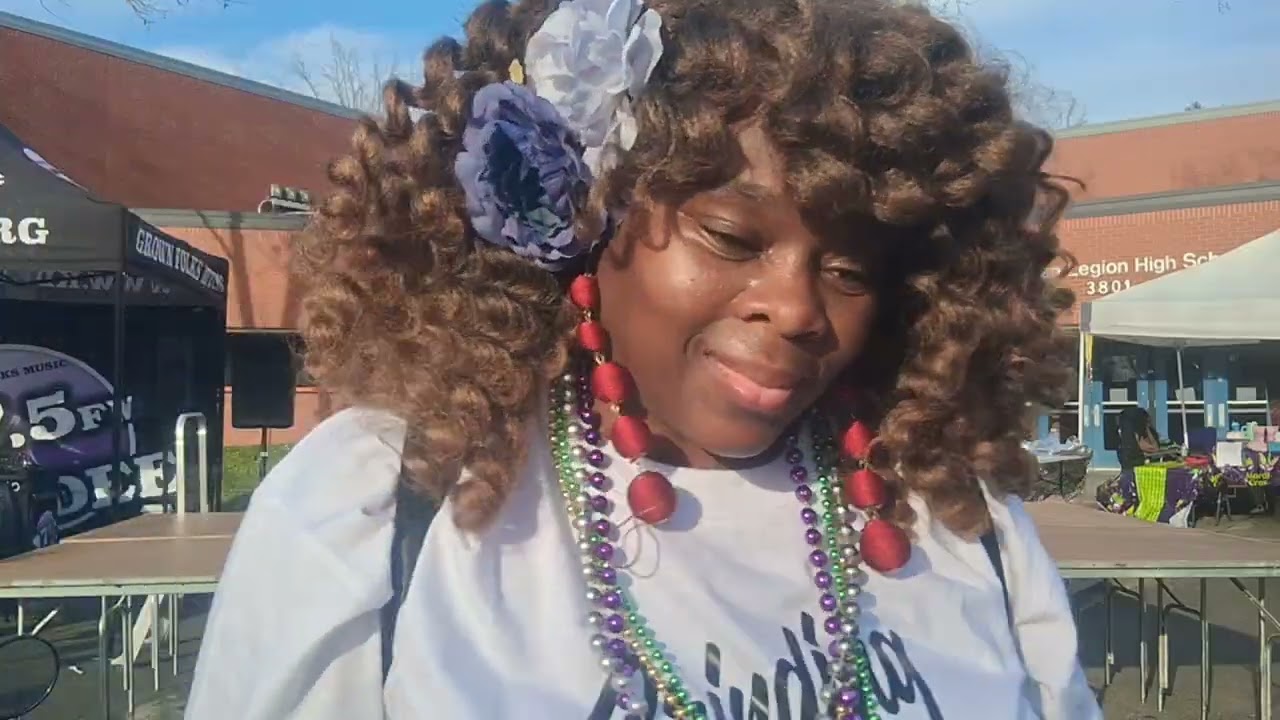 GTS LO PERFORMING AT THE 3RD ANNUAL MARDI GRA