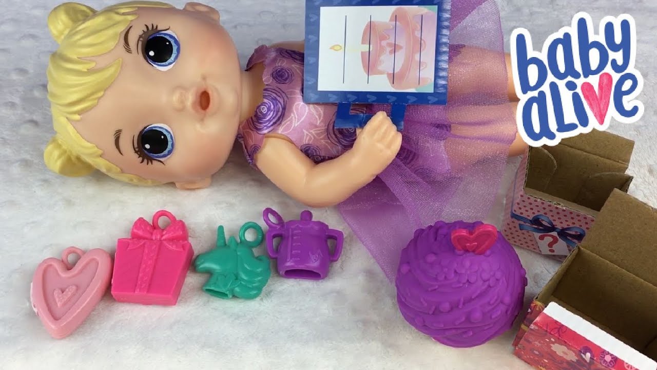 Reviewing BRAND NEW Baby Alive PARTY PRESENTS BABY Doll